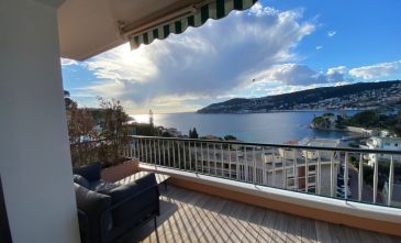 Appartement 2 ch vue panoramique sur baie de Villefranche